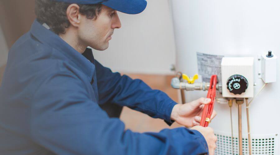 Professional water heater repair in Newhope, AR